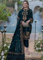 Swagiwear Sequance Embroidered Velvet Three piece With Velvet Shawl Winter Collection