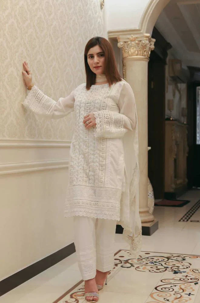 Swagiwear Azra Hameed - 3PC Lawn Chiken Kari Embroidered Shirt with Orrganza Embroidered Dupatta 