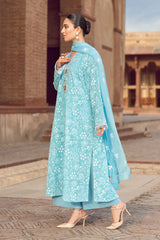 Swagiwear Bareeze 3pc Lawn dress with embroidered chiffon dupatta. 