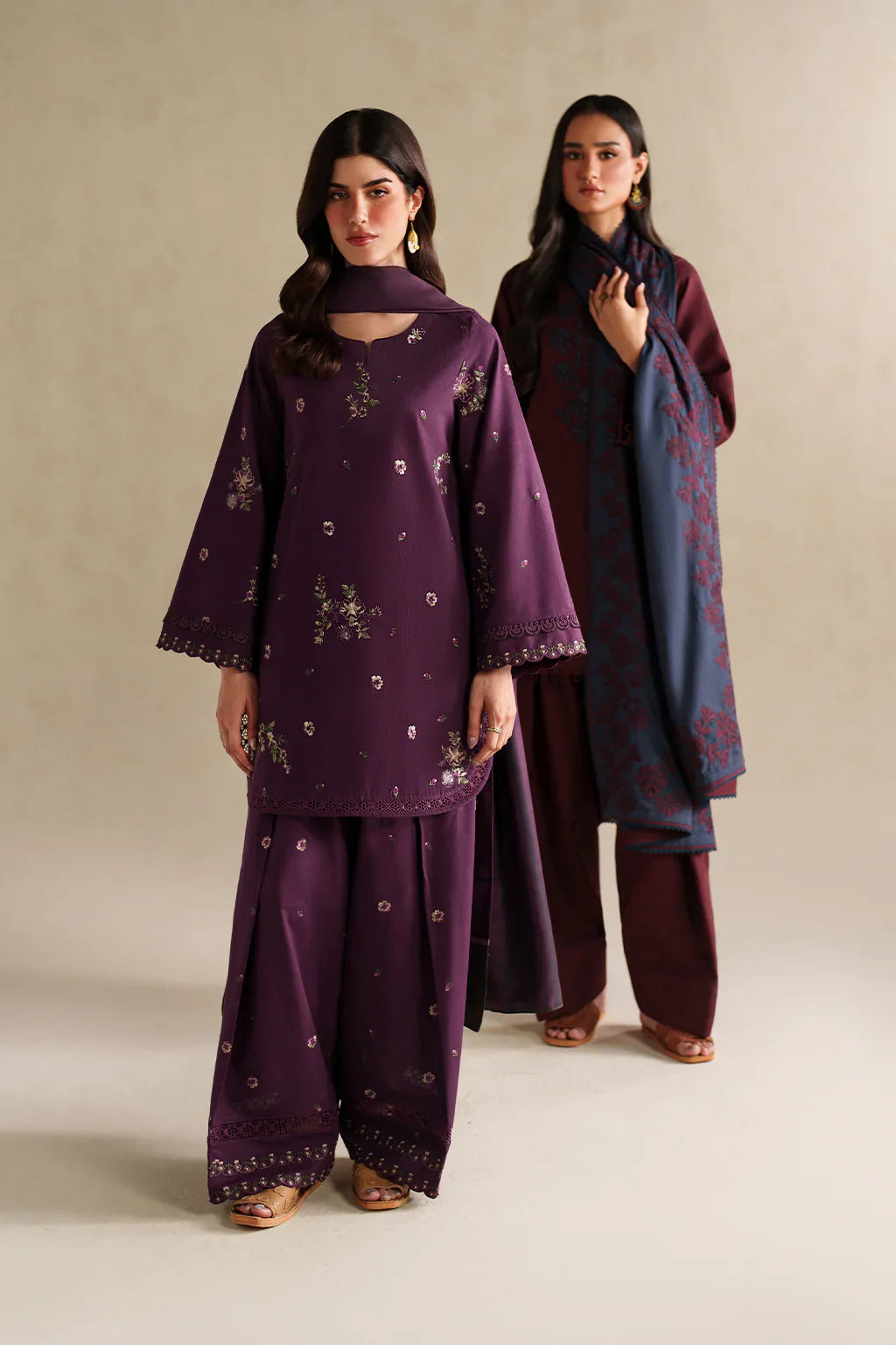 Swagiwear iznik - 3PC Lawn Embroidered Suit - 