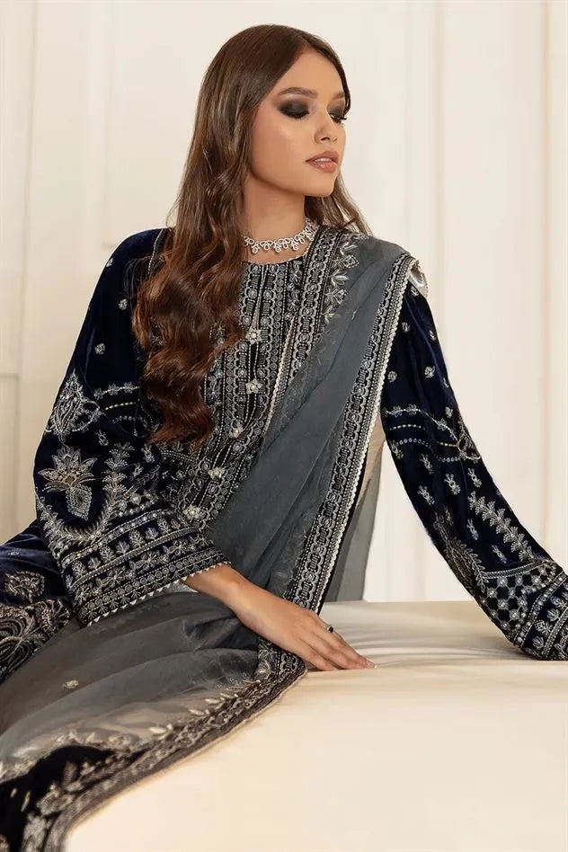 Swagiwear Baroque- Winter 3PC Velvet Embroidered Suit - 