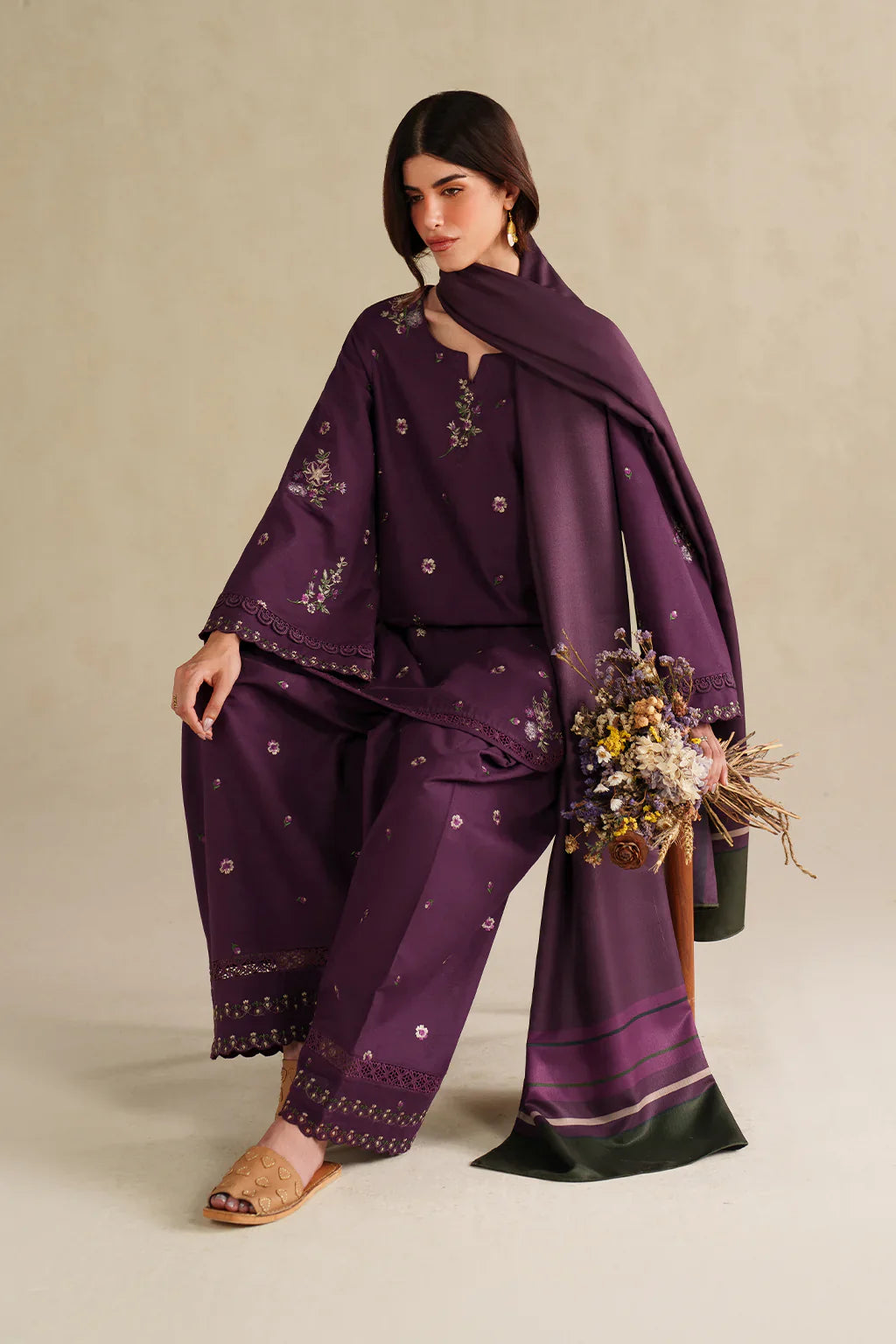 Swagiwear iznik - Winter 3PC Dhanak Embroidered Suit - 