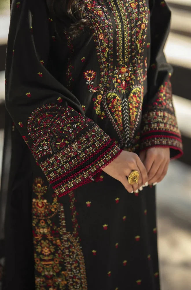 Swagiwear Zara Shahjahan - Winter 3PC Dhanak Embroidered Suit - 