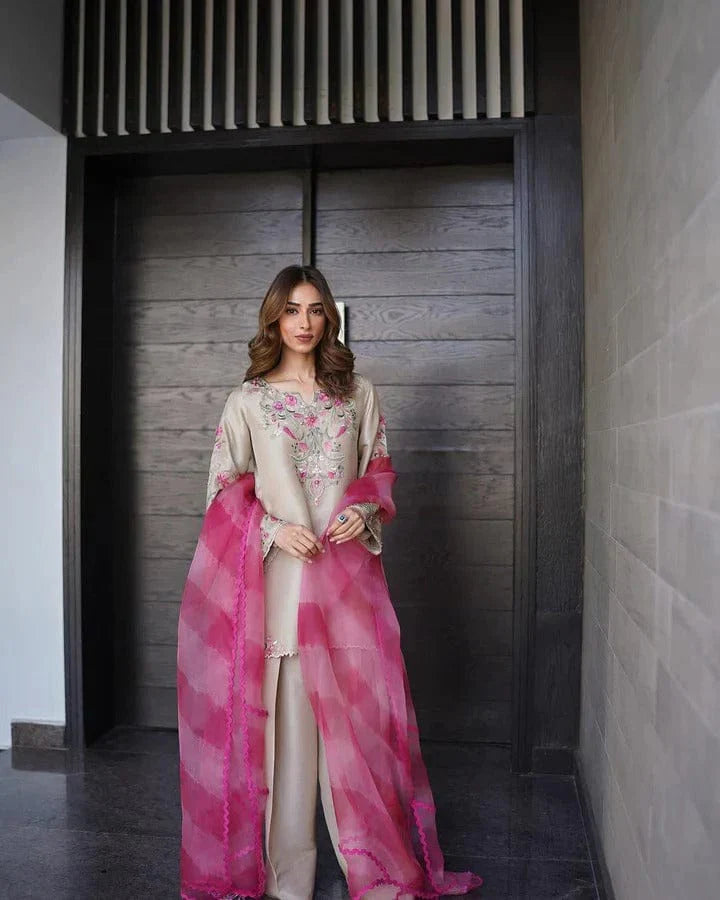 Swagiwear Swagiwear - 3PCs Embroidered Lawn Dress With Manaar Dupatta - 