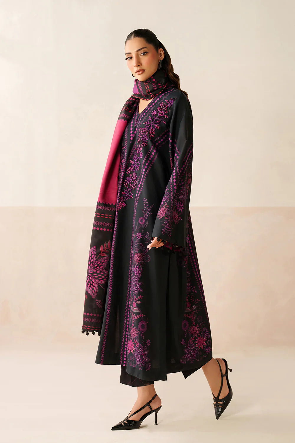 Swagiwear Asim Jofa - Winter 3PC Karandi Digital Print Dress - 