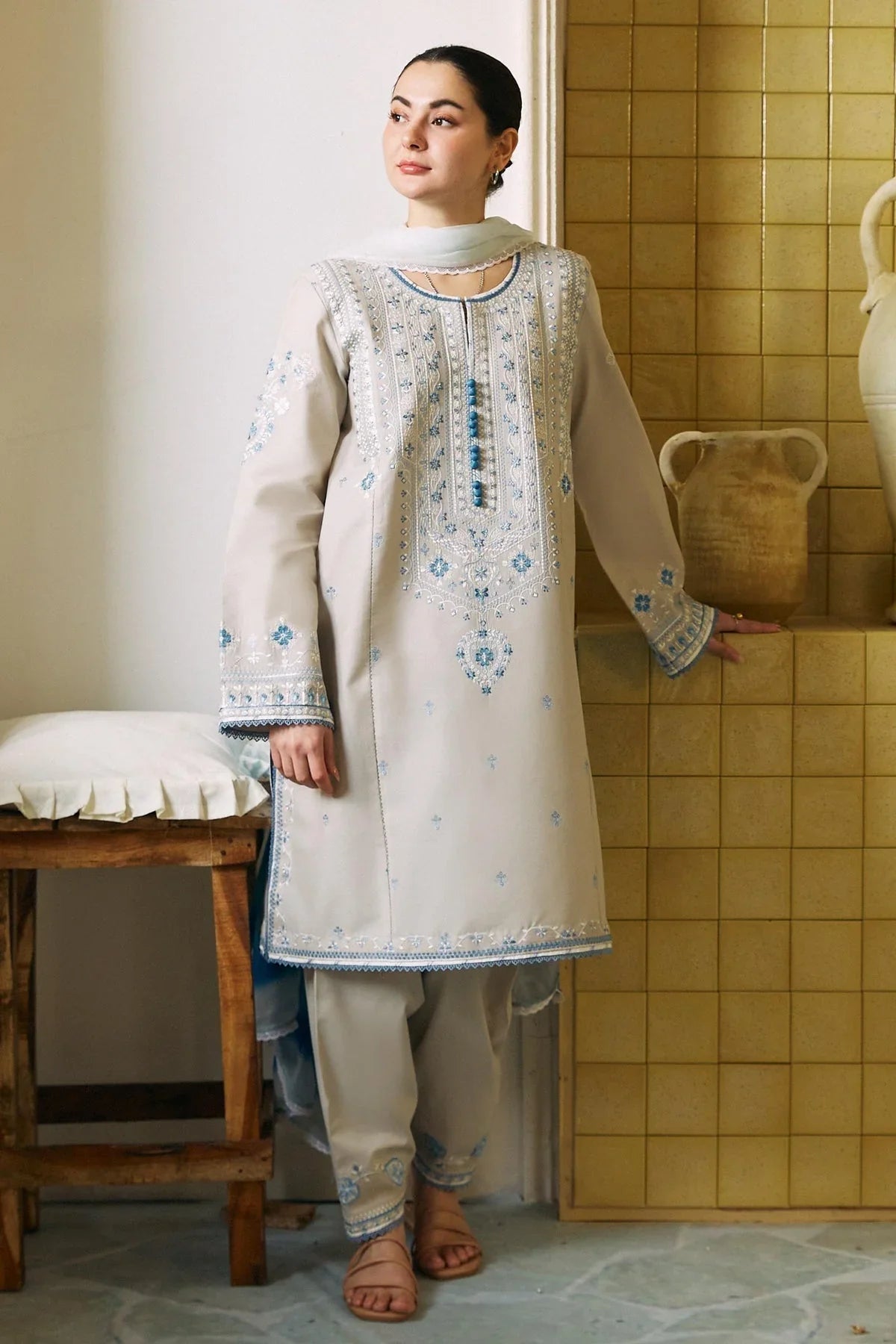 Swagiwear ZaraShahJahan - 3PC LAWN EMBROIDERED SHIRT WITH CHIFFON PRINTED DUPATTA 