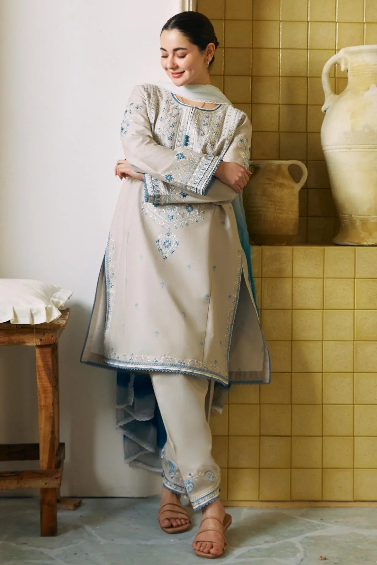 Swagiwear ZaraShahJahan - 3PC LAWN EMBROIDERED SHIRT WITH CHIFFON PRINTED DUPATTA 