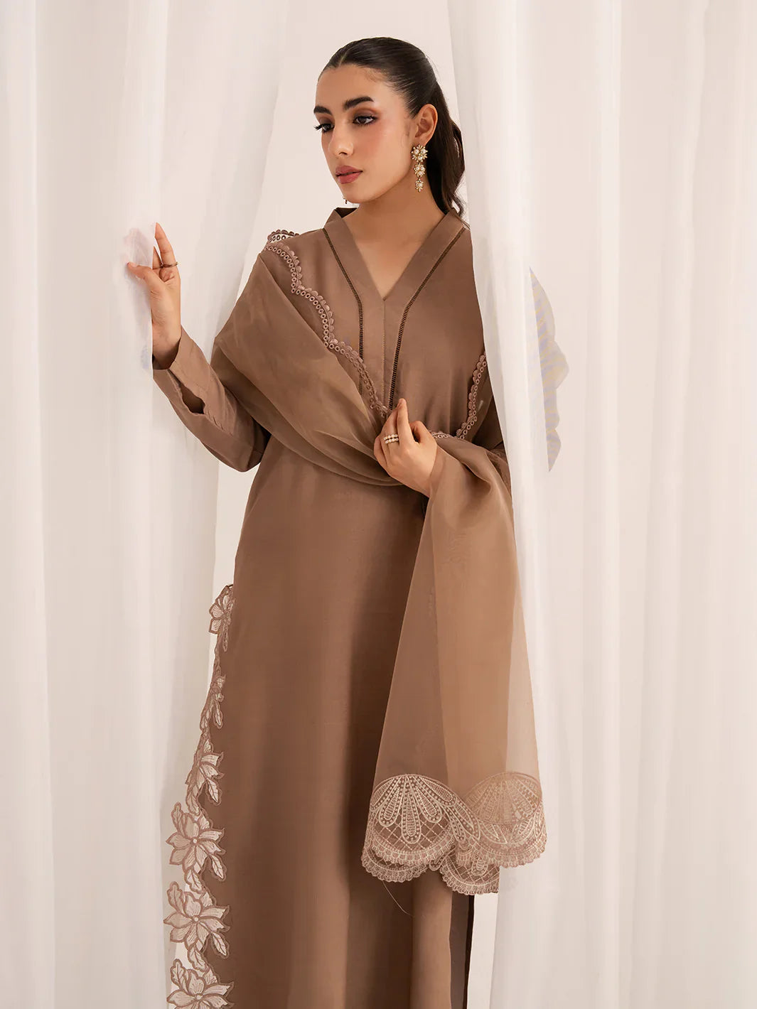Swagiwear Swagiwear - Lawn 3.piece embroidered Summer suit with Orgenza Dupatta. 