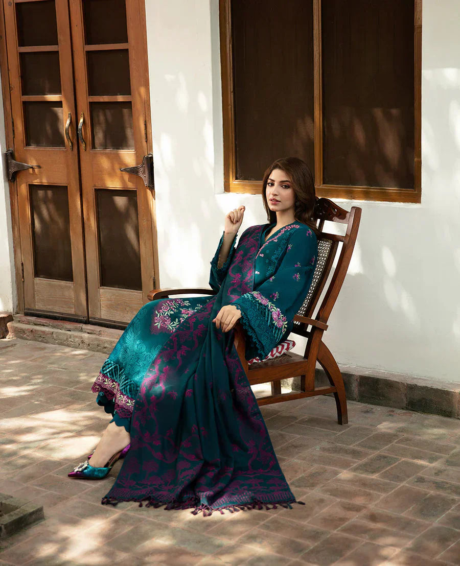 Swagiwear Sobia Nazir - Winter 3PC Dhanak Embroidered Suit - 