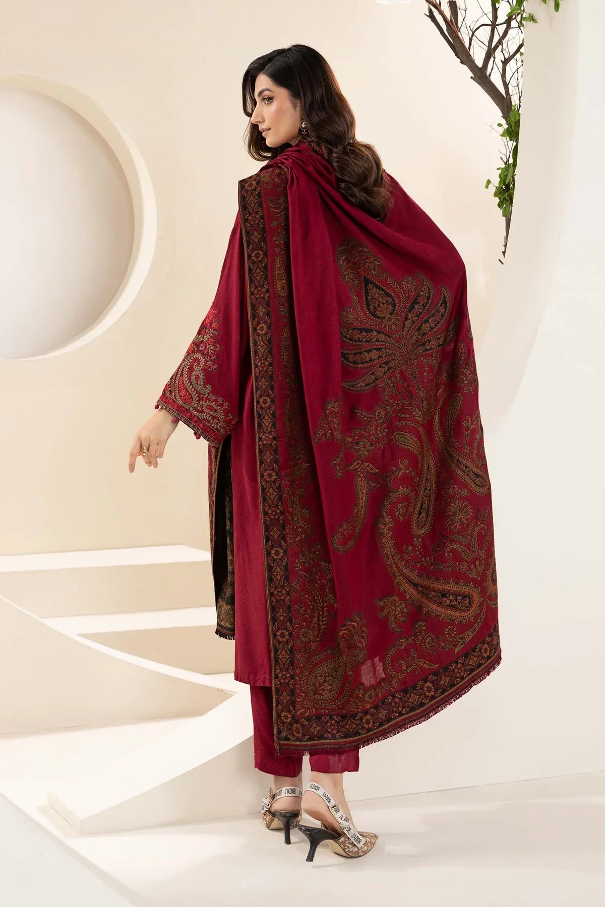 Swagiwear /2 3PC Khaddar Embroidered Suit with Printed Wool Shawl