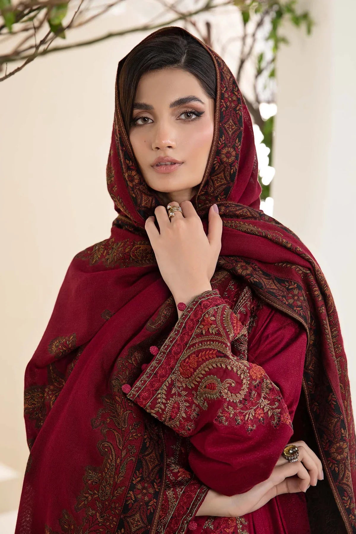 Swagiwear /2 3PC Khaddar Embroidered Suit with Printed Wool Shawl