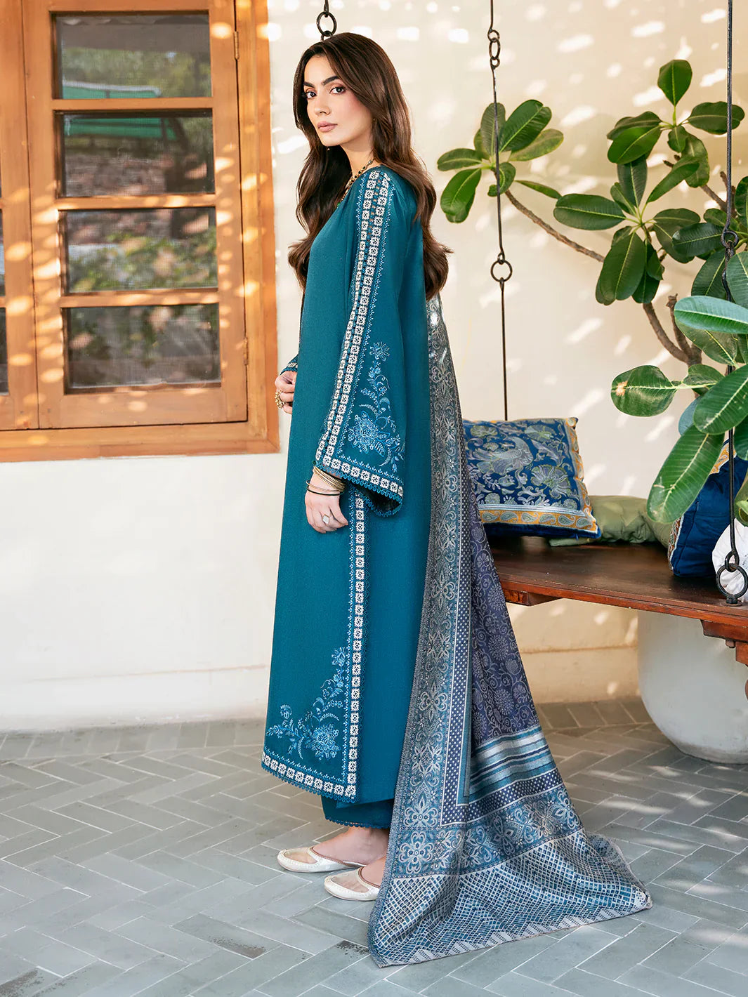 Swagiwear izel - Winter 3PC Dhanak Embroidered Suit - 