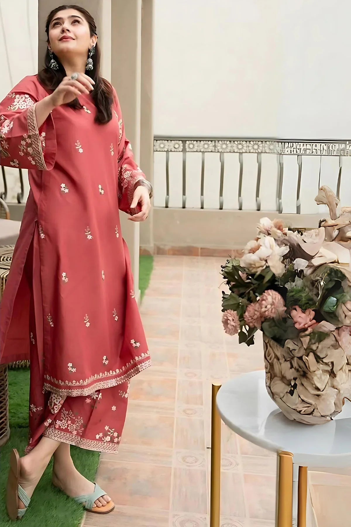 Swagiwear Zara shahjahan 2Pc Embroidered Lawn Suite With Fully Embroidered trouser 
