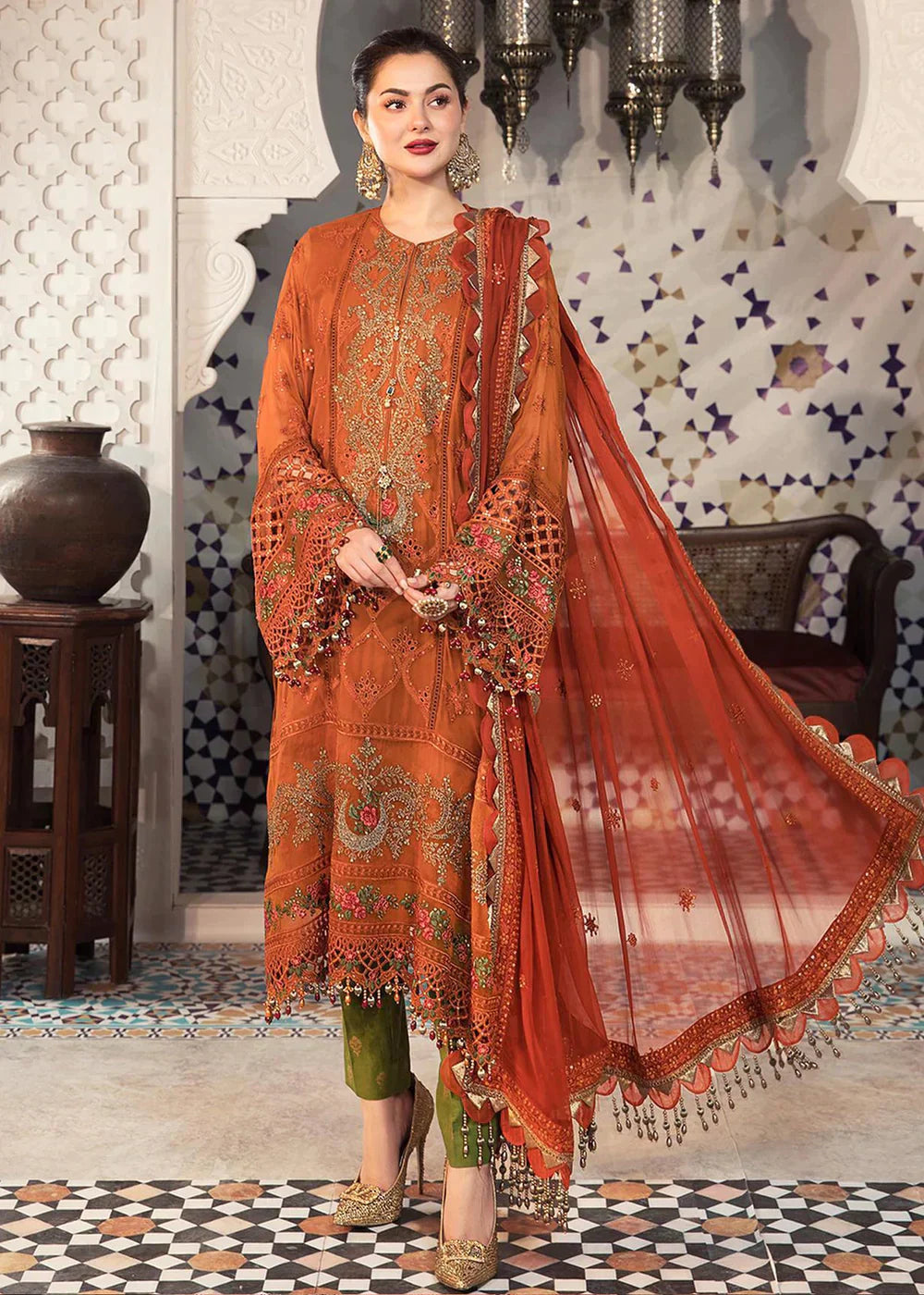 Swagiwear Maria .B 3PC Lawn full embroidered front piece for shirt sleeves embroidered With Bamber chiffon embroidered dupatta. 