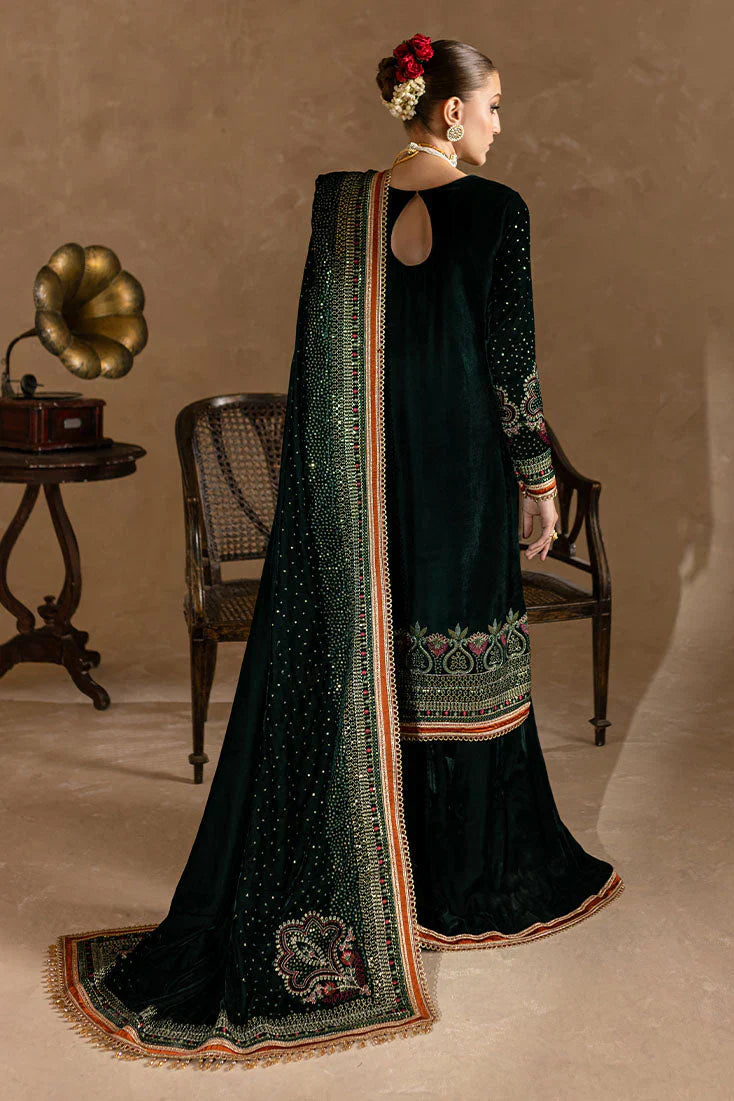 Swagiwear Ansub jahangir Embroidered Velvet 3piece suit - 