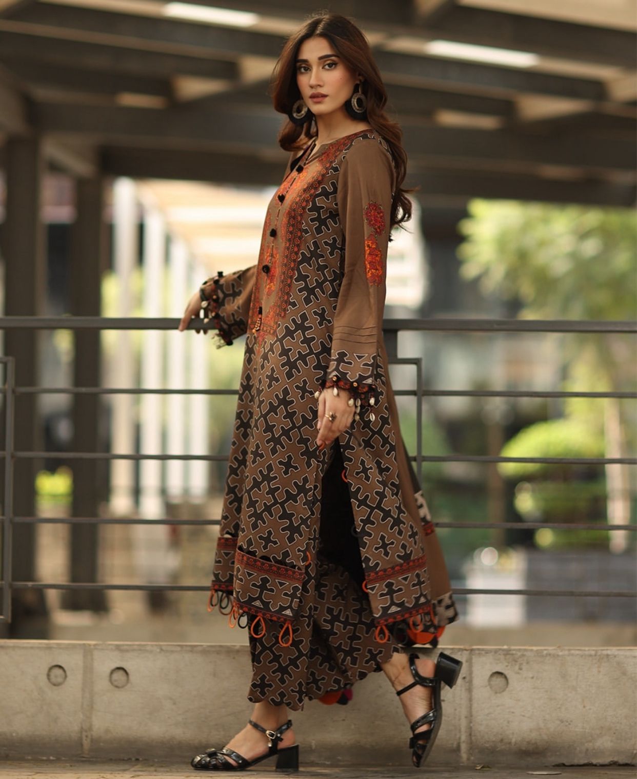 Swagiwear Asim Jofa - Winter 3PC Karandi Digital Print Dress - 