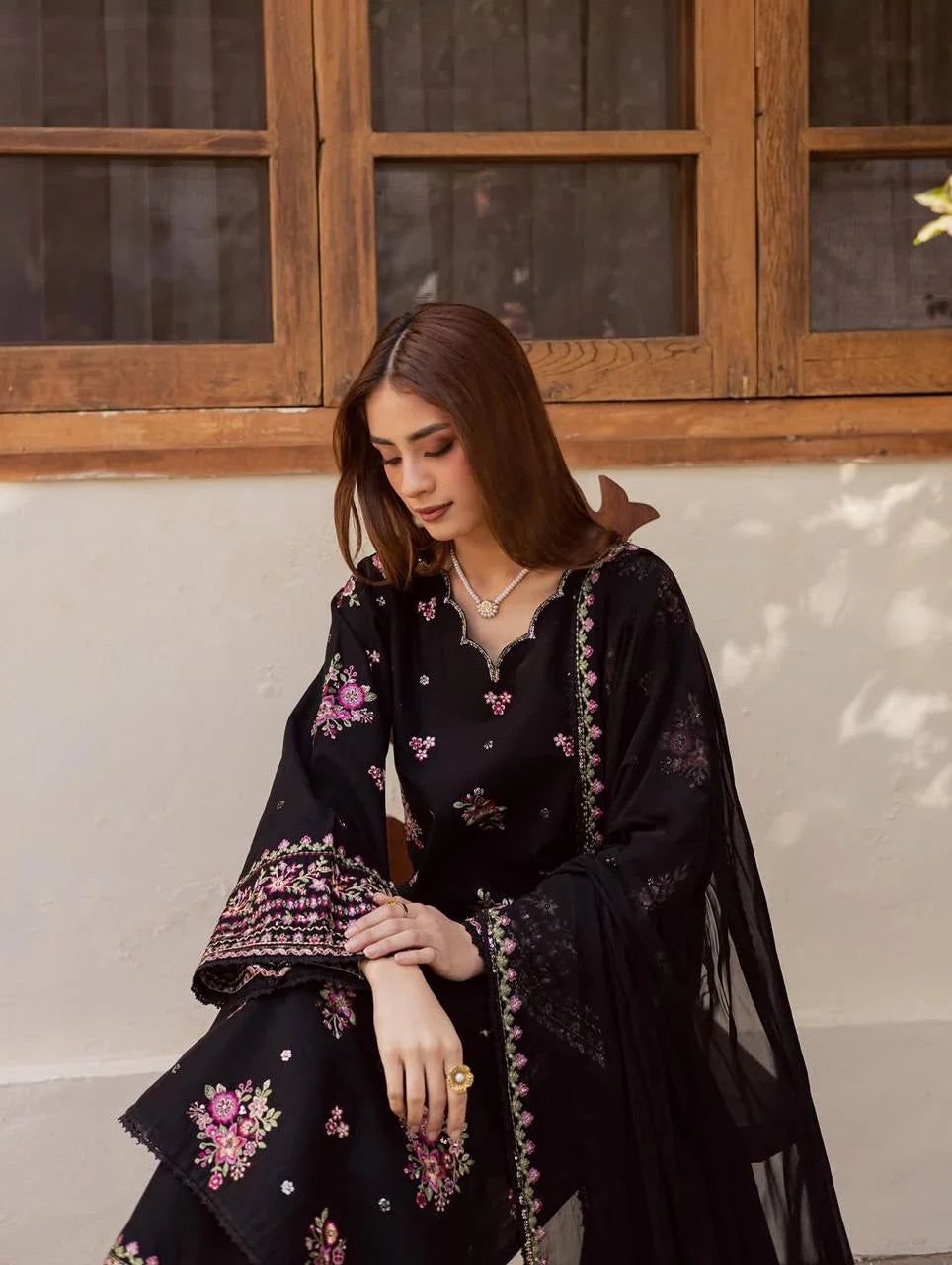 Swagiwear Zara Shahjahan - Lawn 3PC Embroidered Suit - 