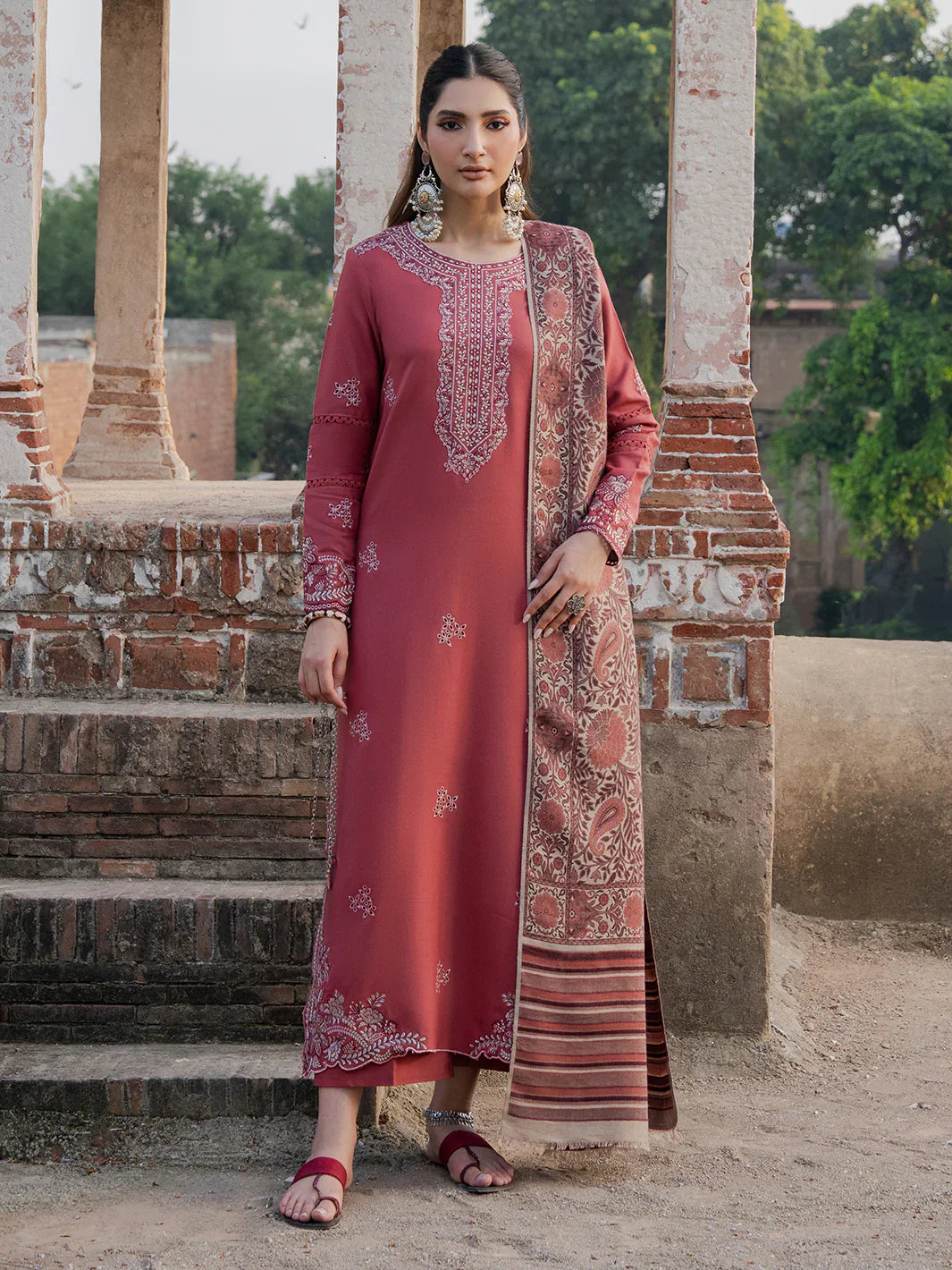 Swagiwear izel - Winter 3PC Dhanak Embroidered Suit - 