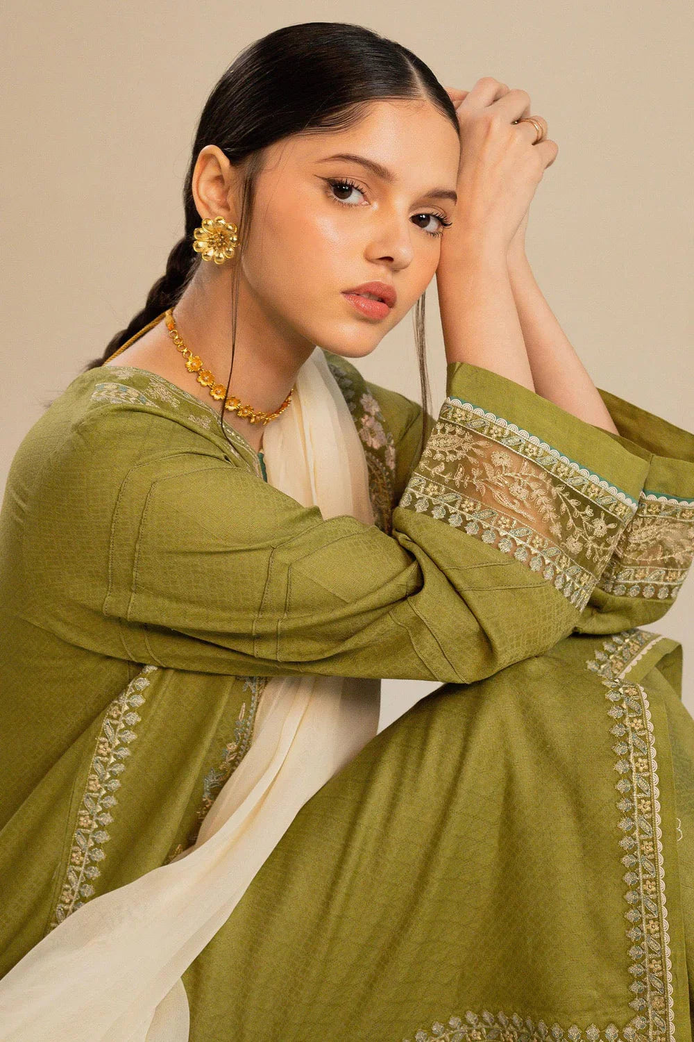Swagiwear Zara Shahjahan - Embroidered Lawn 3pc with Embroidered Chiffon Dupatta- 