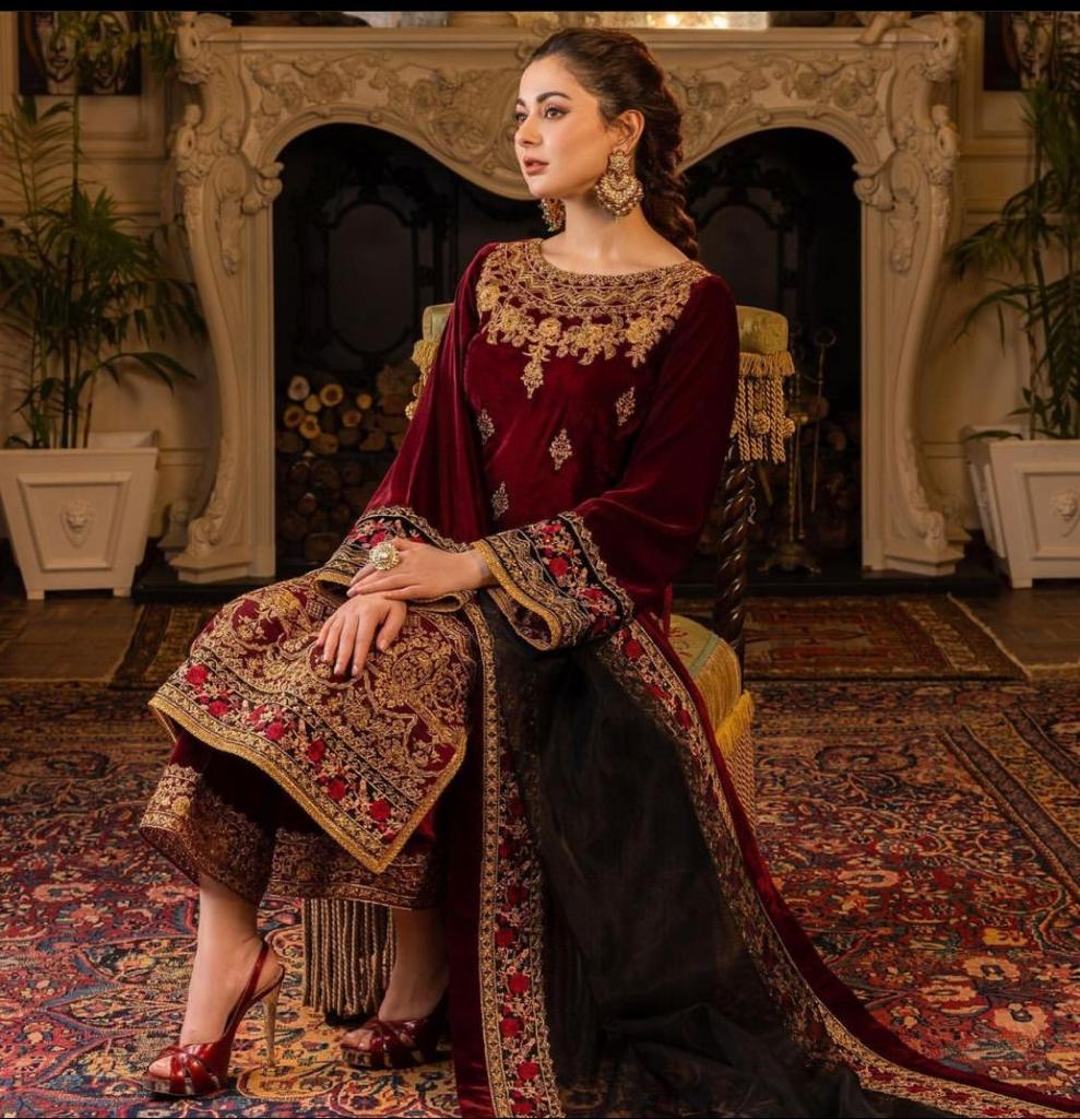Swagiwear  3PC Velvet Heavy Embroidered Shirt With Organza Heavy Embroidered Dupatta