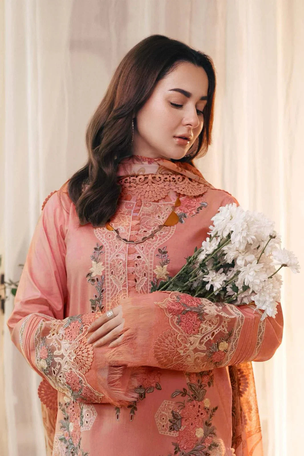 Swagiwear Zara Shahjahan - 3-PC ChickenKari EMBROIDERED SUIT - 